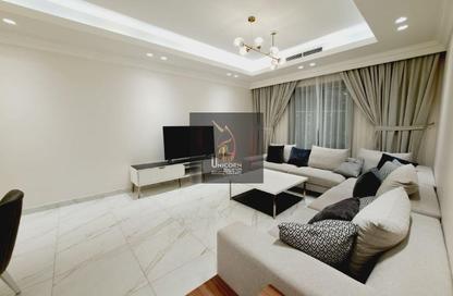 Apartment - 2 Bedrooms - 2 Bathrooms for rent in Giardino Apartments - The Pearl Island - Doha