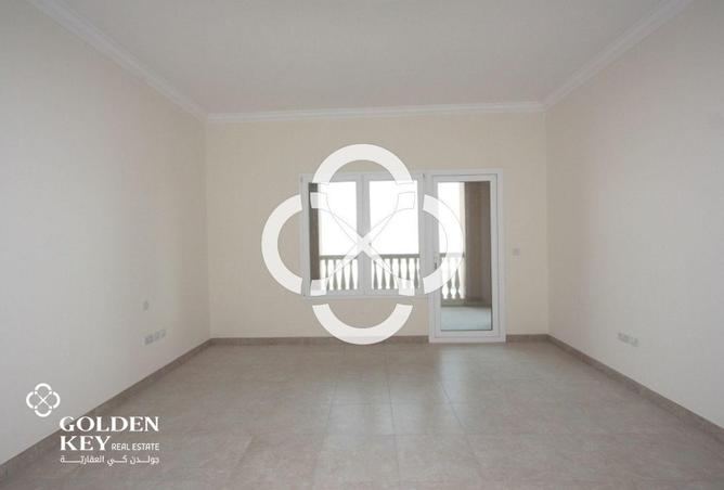 54008164 - Property Image 3