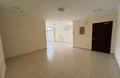 شقة - 4 غرف نوم - 4 حمامات للايجار في السد للشقق السياحية - السد - الدوحة