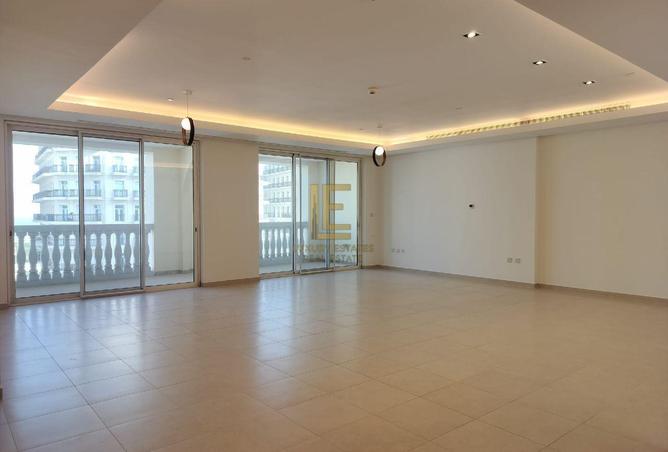 52273120 - Property Main Image