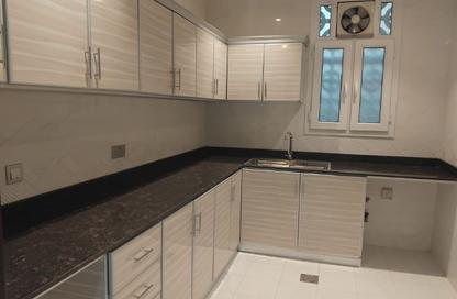 Apartment - 2 Bedrooms - 2 Bathrooms for rent in Fereej Abdul Aziz - Fereej Abdul Aziz - Doha