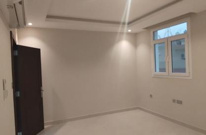 Apartment - 2 Bedrooms - 2 Bathrooms for rent in Fereej Abdul Aziz - Fereej Abdul Aziz - Doha