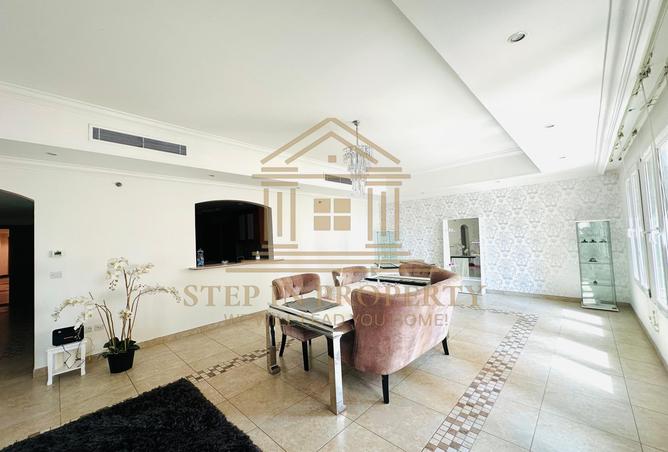 1005032 - Property Image 3