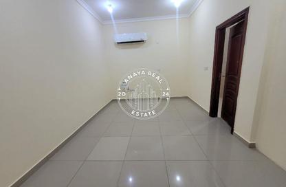 Penthouse - Studio - 1 Bathroom for rent in Al Thumama - Al Thumama - Doha