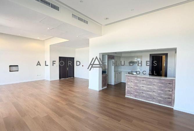 52500419 - Property Image 3