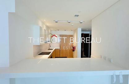 Apartment - 1 - 2 for sale in Crystal Residence - Gewan Island - The Pearl Island - Doha