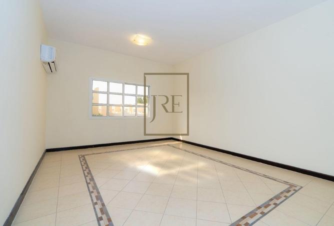 61731347 - Property Image 2
