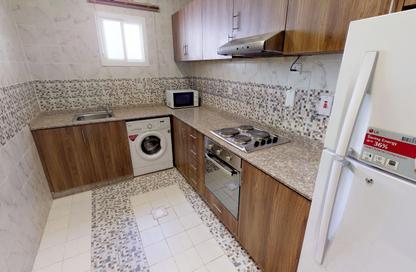 Apartment - 2 - 2 for rent in Al Gharrafa - Doha