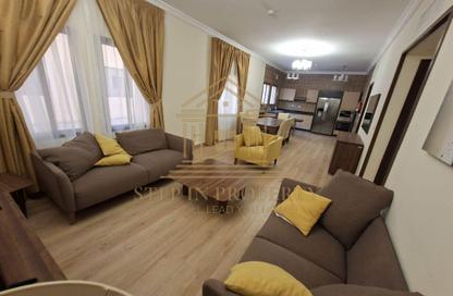 Duplex - 3 Bedrooms - 4 Bathrooms for rent in Bu Hamour Street - Abu Hamour - Doha
