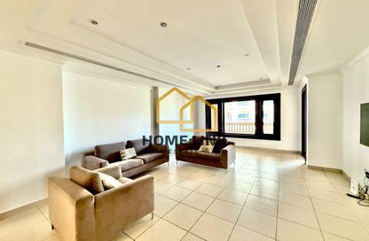 Apartment - 1 Bedroom - 2 Bathrooms for sale in East Porto Drive - Porto Arabia - The Pearl Island - Doha