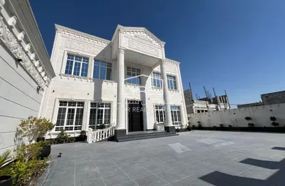 Villa - 7+ Bedrooms - 7+ Bathrooms for sale in Rawdat Al Hamama - Al Daayen