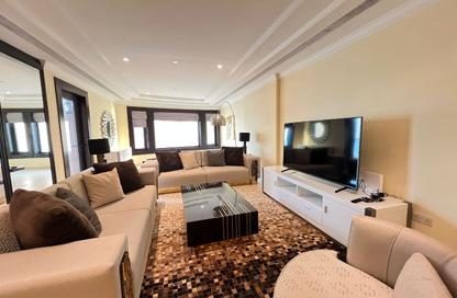 Apartment - 1 - 2 for rent in Porto Arabia - The Pearl Island - Doha