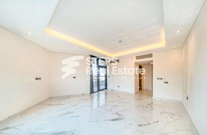 Apartment - 2 - 3 for sale in Lusail Marina Heights - Marina District - Lusail