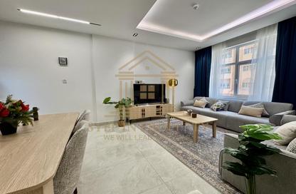 Apartment - 2 Bedrooms - 3 Bathrooms for rent in Ramada Commercial Building - Al Rawabi Street - Al Muntazah - Doha