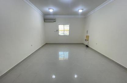Apartment - 2 Bedrooms - 2 Bathrooms for rent in Old Airport Road - Old Airport Road - Doha Apartment - 2 Bedrooms - 2 Bathrooms for rent in Old Airport Road - Old Airport Road - Doha