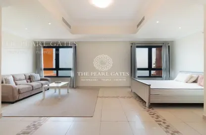 Apartment - Studio - 1 Bathroom for rent in East Porto Drive - Porto Arabia - The Pearl Island - Doha