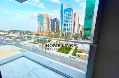 Apartment - 2 Bedrooms - 3 Bathrooms for rent in Marina Tower 02 - Marina District - Lusail