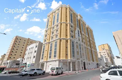 Apartment - 1 Bedroom - 1 Bathroom for rent in Hadramout Street - Doha Al Jadeed - Doha