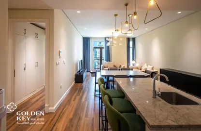 Apartment - 1 Bedroom - 2 Bathrooms for rent in The Garden - Floresta Gardens - The Pearl Island - Doha