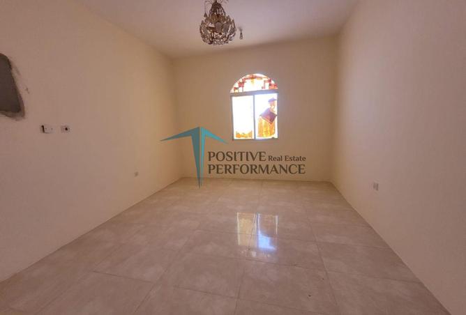 62071392 - Property Main Image