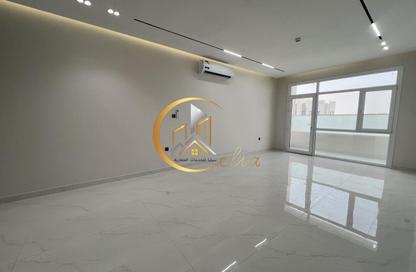 Apartment - 2 - 3 for rent in Bin Omran 35 - Fereej Bin Omran - Doha Apartment - 2 - 3 for rent in Bin Omran 35 - Fereej Bin Omran - Doha