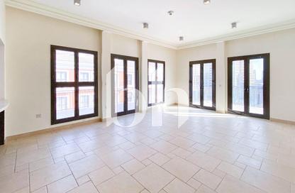 Apartment - 3 Bedrooms - 4 Bathrooms for rent in Carnaval - Qanat Quartier - The Pearl Island - Doha Apartment - 3 Bedrooms - 4 Bathrooms for rent in Carnaval - Qanat Quartier - The Pearl Island - Doha