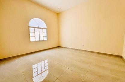 Apartment - Studio - 1 Bathroom for rent in Al Wukair - Al Wakra