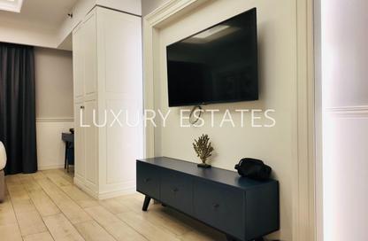 Apartment - Studio - 1 Bathroom for sale in Bin Al Sheikh Towers - Al Mirqab Al Jadeed - Doha Apartment - Studio - 1 Bathroom for sale in Bin Al Sheikh Towers - Al Mirqab Al Jadeed - Doha
