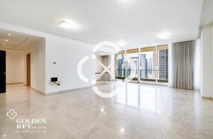 Apartment - 3 Bedrooms - 5 Bathrooms for rent in West Bay Tower - West Bay - West Bay - Doha