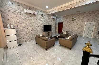 Compound - 5 - 5 for rent in Al Khor Community - Al Khor