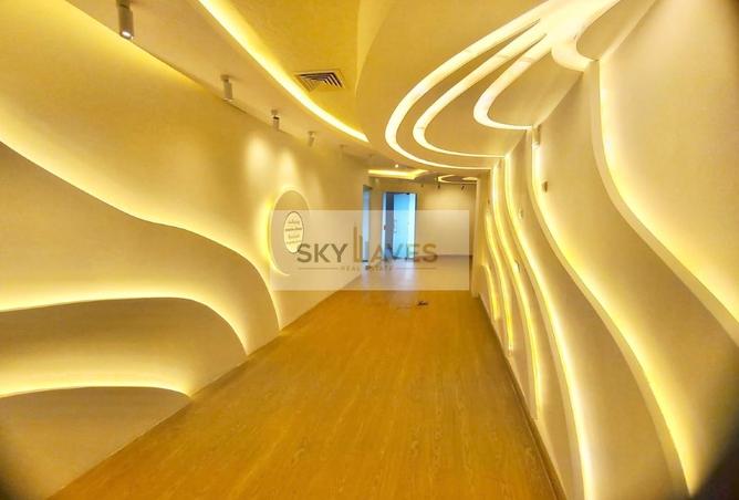 987892 - Property Main Image