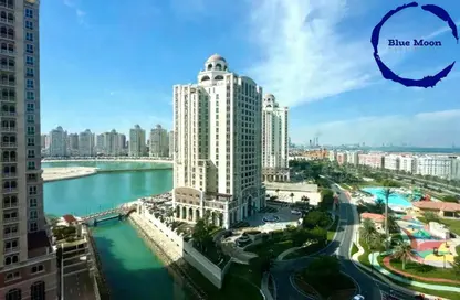 Apartment - 2 Bedrooms - 3 Bathrooms for rent in Floresta Gardens - Floresta Gardens - The Pearl Island - Doha