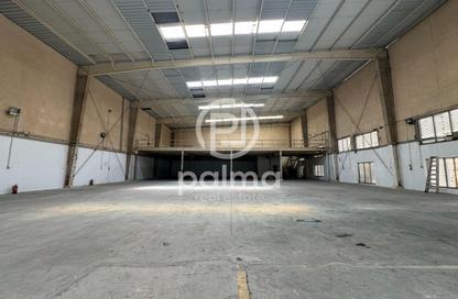 Warehouse - Studio - 1 Bathroom for rent in Industrial Area 5 - Industrial Area - Industrial Area - Doha