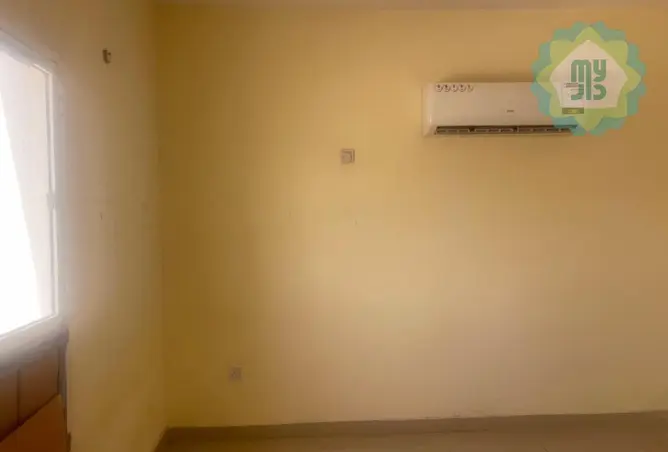 63133202 - Property Image 2