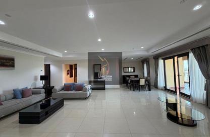 Apartment - 2 Bedrooms - 3 Bathrooms for rent in One Porto Arabia - Porto Arabia - The Pearl Island - Doha
