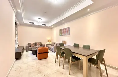 Apartment - 3 Bedrooms - 3 Bathrooms for rent in EB12 - Fereej Bin Mahmoud North - Fereej Bin Mahmoud - Doha