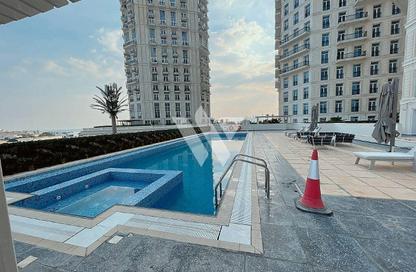 Apartment - 2 Bedrooms - 3 Bathrooms for rent in Floresta Gardens - Floresta Gardens - The Pearl Island - Doha