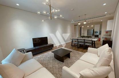 Apartment - 2 Bedrooms - 3 Bathrooms for rent in Floresta Gardens - Floresta Gardens - The Pearl Island - Doha