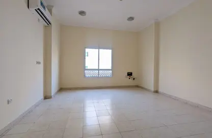 Apartment - 2 Bedrooms - 2 Bathrooms for rent in Muntazah 7 - Al Muntazah - Doha