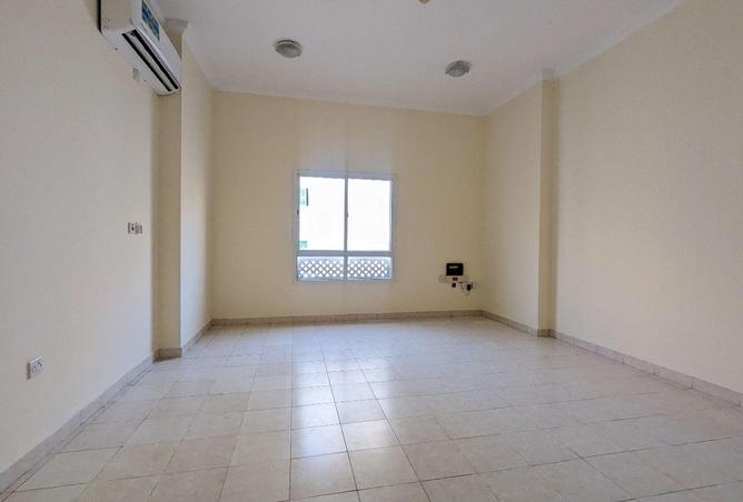 61674376 - Property Main Image