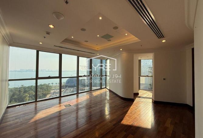 980466 - Property Main Image