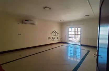 Apartment - 2 Bedrooms - 2 Bathrooms for rent in Anas Street - Fereej Bin Mahmoud North - Fereej Bin Mahmoud - Doha