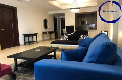 Apartment - 1 Bedroom - 2 Bathrooms for rent in West Porto Drive - Porto Arabia - The Pearl Island - Doha