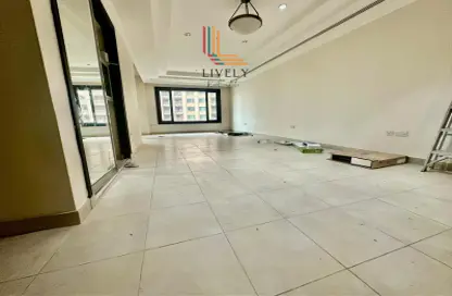 Apartment - 2 Bedrooms - 3 Bathrooms for rent in East Porto Drive - Porto Arabia - The Pearl Island - Doha Apartment - 2 Bedrooms - 3 Bathrooms for rent in East Porto Drive - Porto Arabia - The Pearl Island - Doha