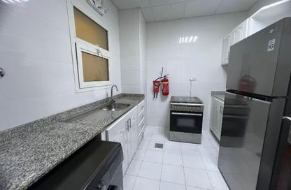 Apartment - 2 Bedrooms - 2 Bathrooms for rent in Al Sadd Road - Al Sadd - Doha