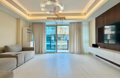 Apartment - 1 Bedroom - 2 Bathrooms for sale in Crystal Residence - Gewan Island - The Pearl Island - Doha