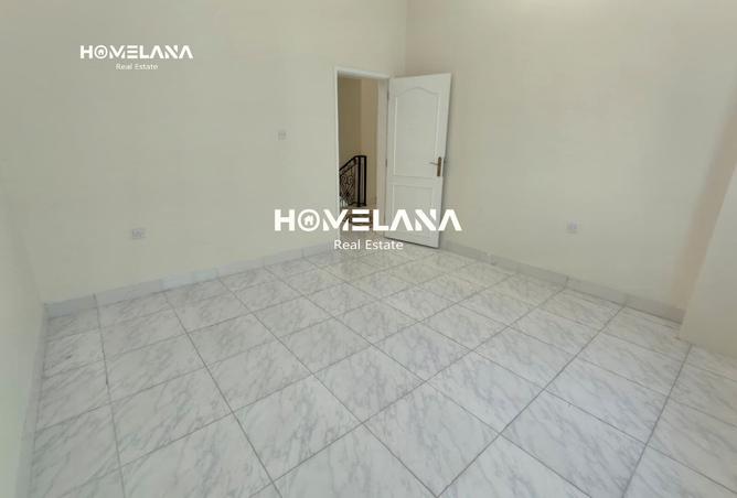999414 - Property Image 3