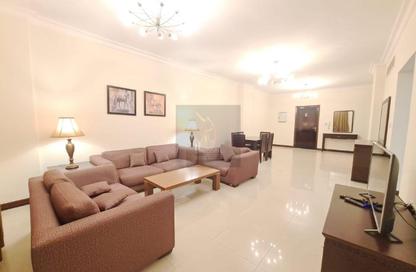 Apartment - 2 Bedrooms - 2 Bathrooms for rent in Al Sadd Road - Al Sadd - Doha