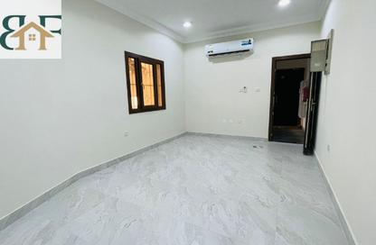 Apartment - 3 - 3 for rent in Muntazah 7 - Al Muntazah - Doha