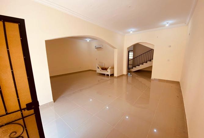 54489969 - Property Image 2